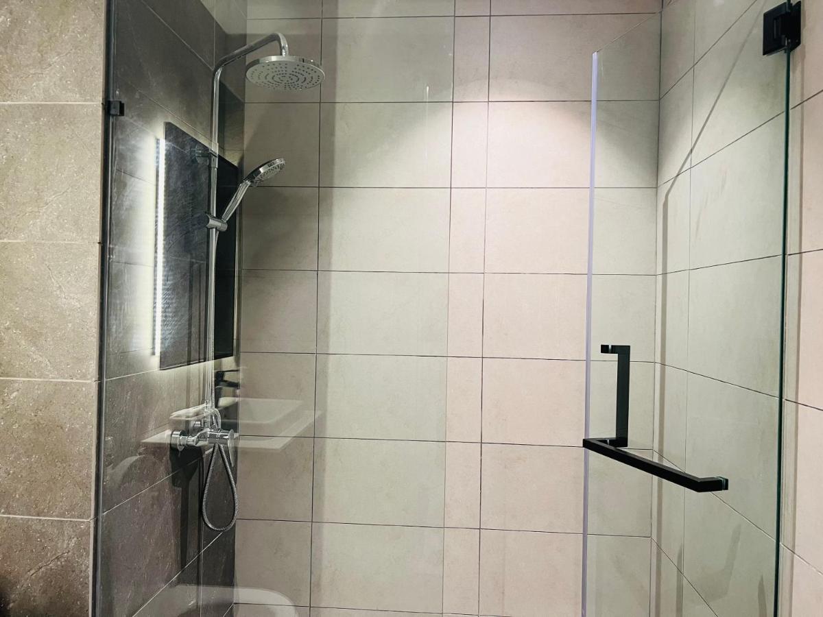 The Axon Suites Bukit Bintang By Cozy Stay Kuala Lumpur Bagian luar foto